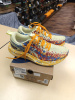Кроссовки NOOSA TRI 16 M (RU 41 EU 42 US 8.5 СМ 26.5 ; huddle yellow/illusion blue)